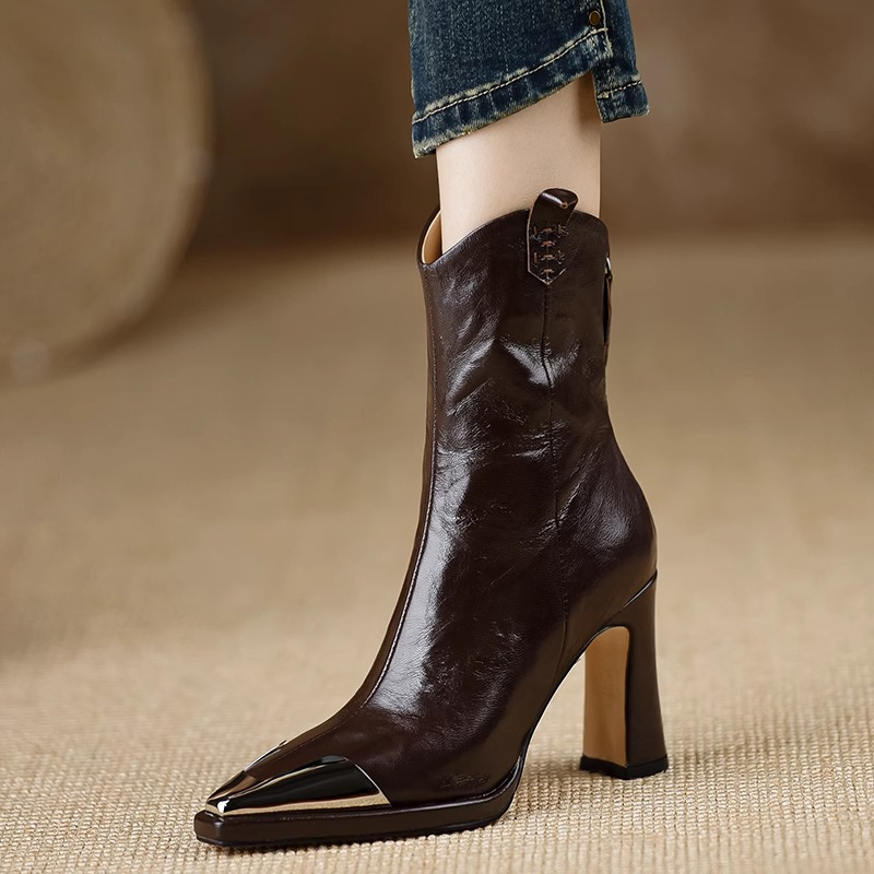 Ботильоны на танкетке, осенние – обзор и цена Soft Sole Booties